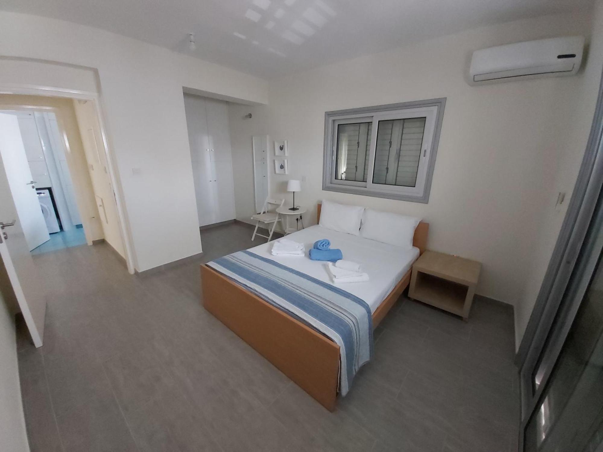Family Home Protaras Bagian luar foto